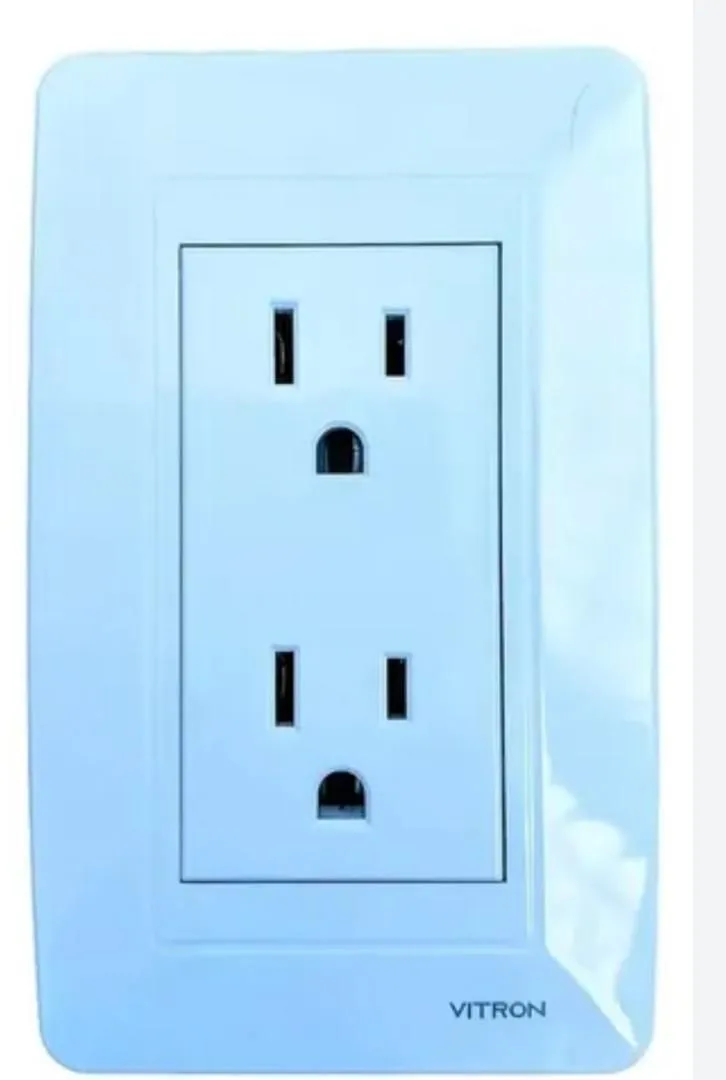 TOMA CORRIENTE DOBLE BLANCO VITRON